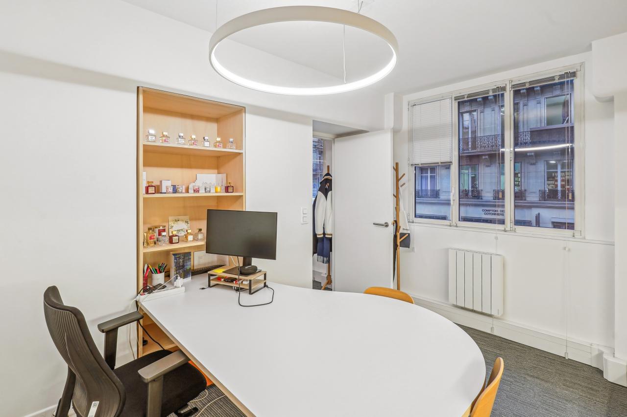 Bureau Paris 337m² Location bureau Paris OLBUR2528713 2